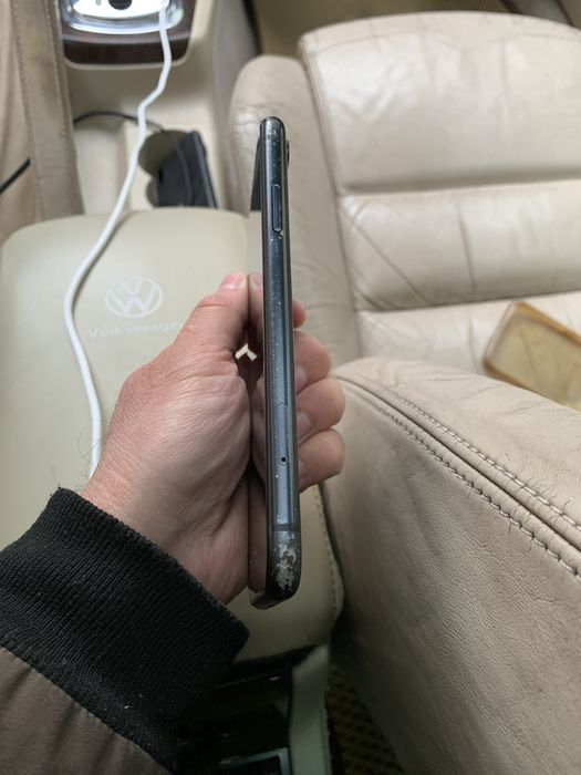 iPhone XR 64gb 72%