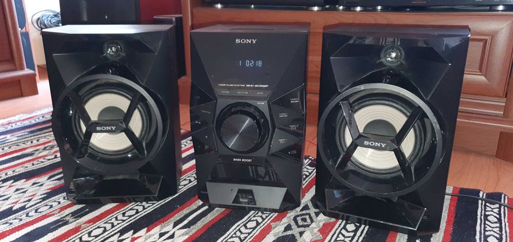 Sony MHC-EC619iP Мини Стерео CDUSB Система