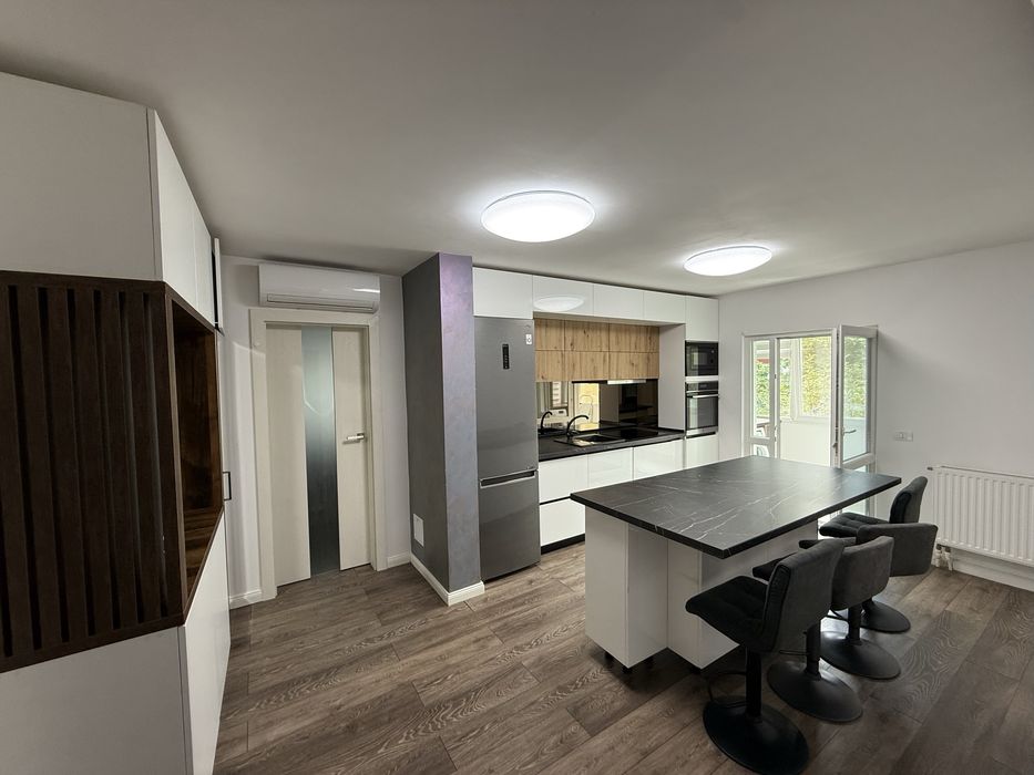 Apartament 2 camere | UNTOLD | 15 min de mers pe jos | AC | Parcare gratuita