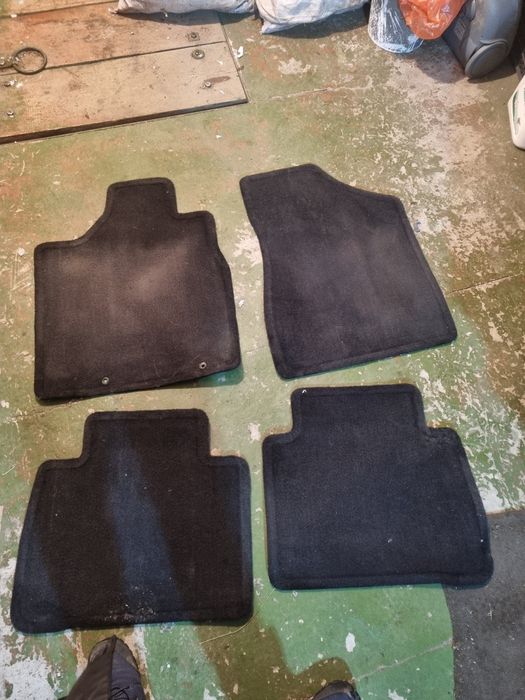 Оригинальные коврики Nissan Murano