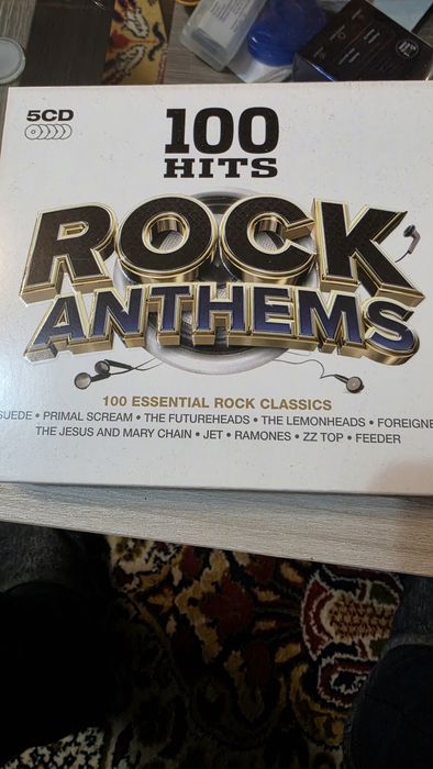 Cd  rock anthems  100 hits