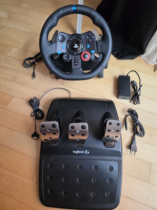 Volan Logitech G29 Driving Force PC Ps 5 Ps4 Ps3