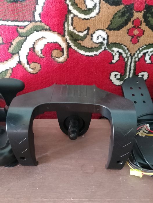 Продам игровой руль
