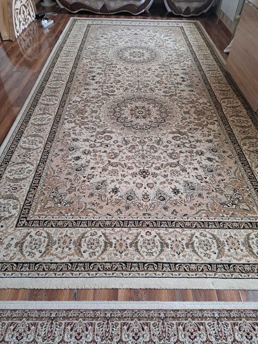 Продам два ковра