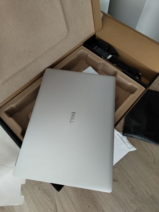 Nou! Dell Pro 16 Plus, 16" Fhd+, Ultra 7 255U, 32Gb sau 64Gb, 512SSD