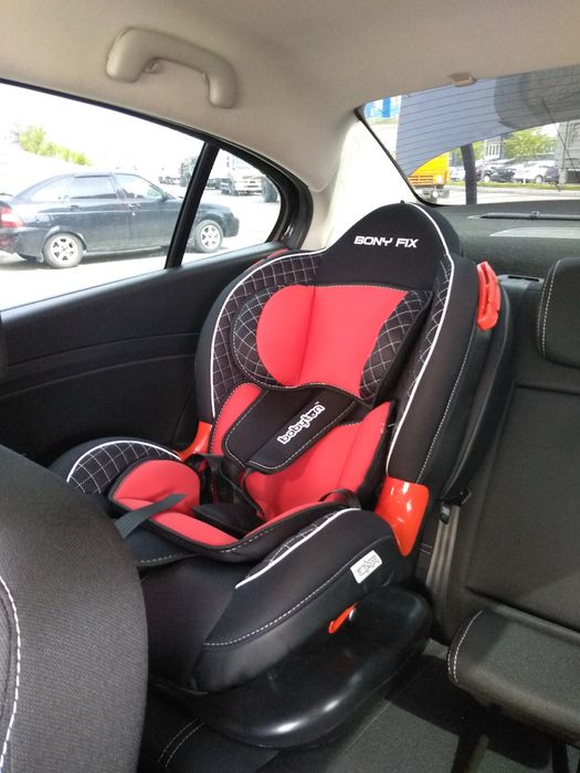 Автокресло  babyton bony fix