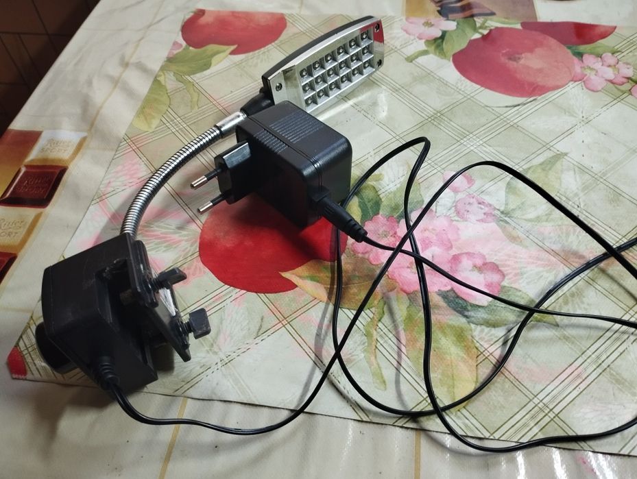 Продам светильник для аквариума.