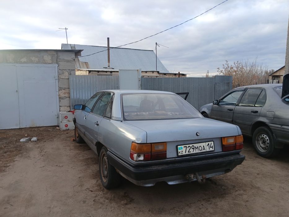 Продам ауди 100 шука