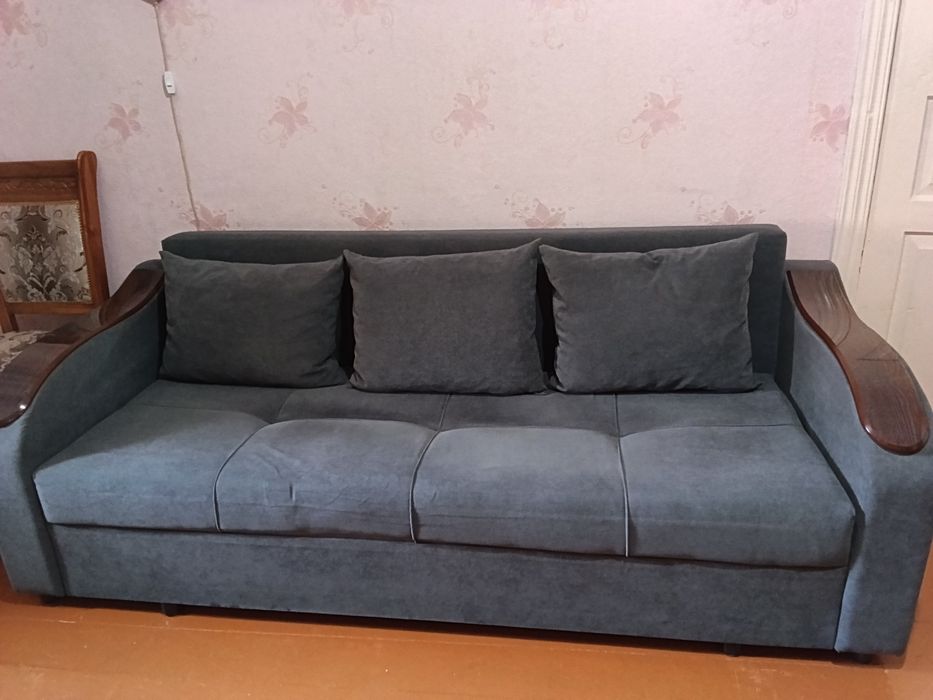 Продам  раскладной диван