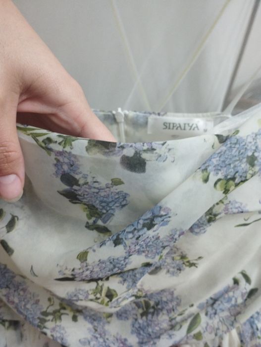 Продам платье красивое