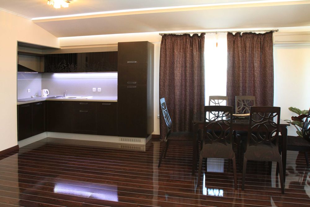 Разкошен пентхаус на първа линия море