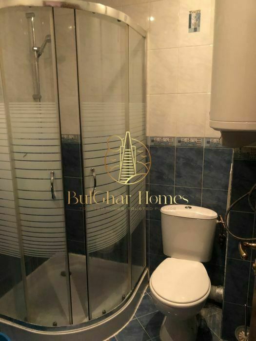 Дава се под наем Едностаен апартамент в Варна, Червен площад - 48 кв.м за 378.93 € - Снимка #3