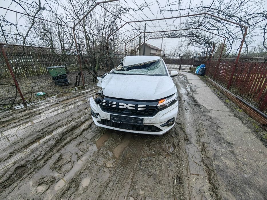 Dezmembrez Dacia Logan 2023, 1.0 tce, benzina si gpl