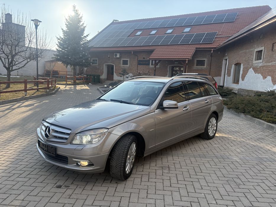 De vanzare Mercedes C200 Kombi Elegance 2009 Euro4  Dublu Climatronic
