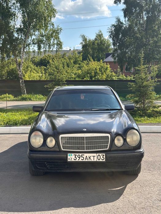 Mercedes-Benz E 230, 1996 г.