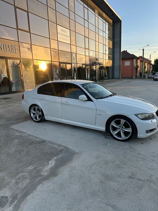Vând BMW 318d N47