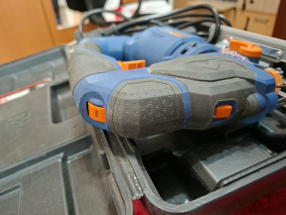 Ferăstrău pendular (Șoricel) Dexter