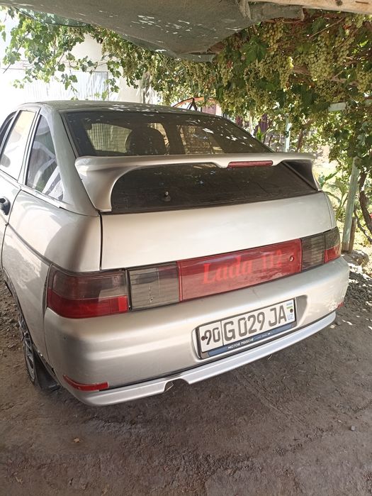Lada 2112 sotiladi