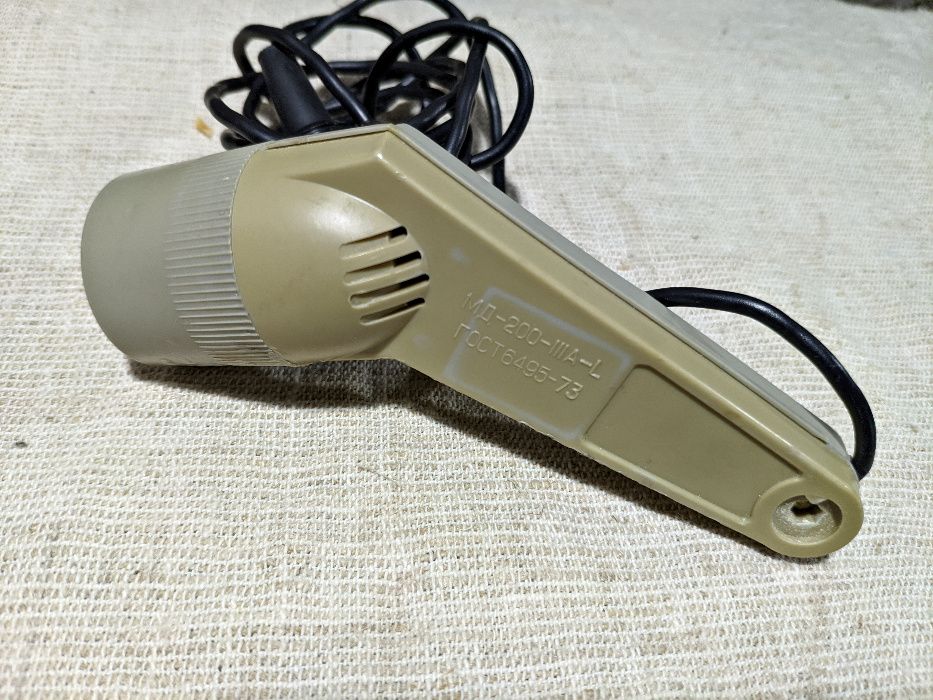 Колекционерски микрофон "Октава" МД-200-IIIA-L,1978 година.