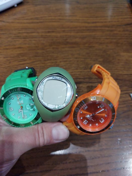 Lot 3 x ceas nou digital,Polar, ice watch ,germany noi impecabile