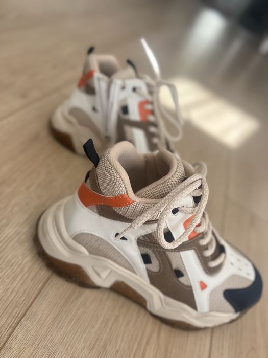 Маратонки с цип