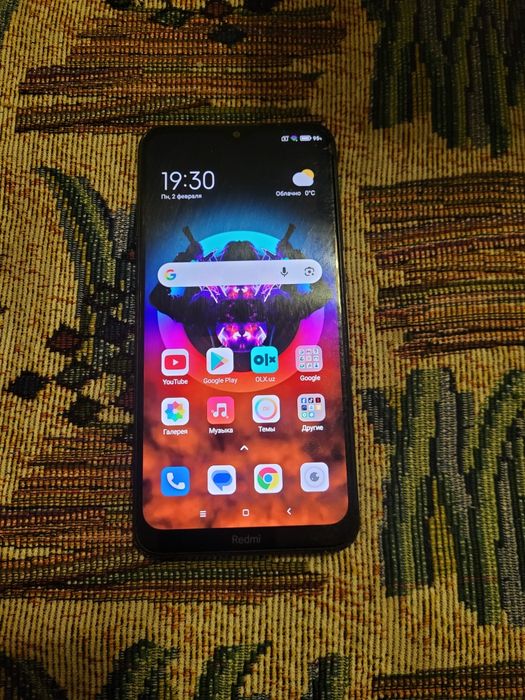 Redmi 8 память 4/64 gb