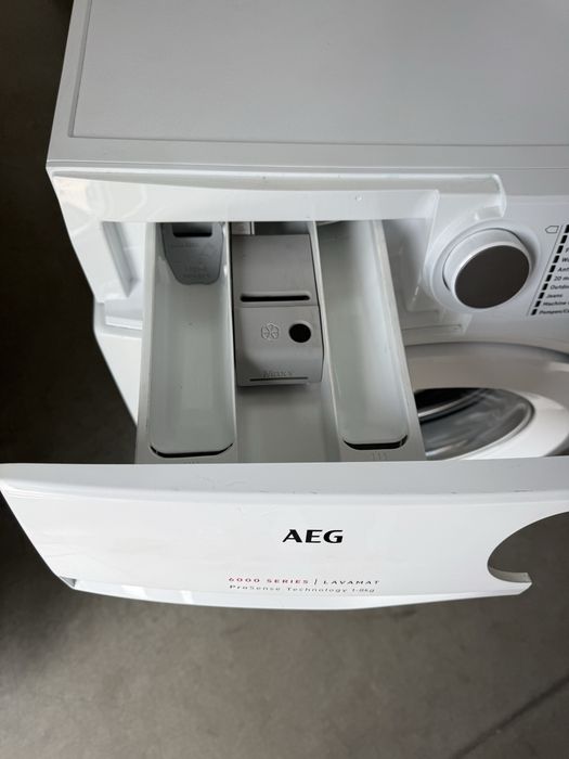 Пералня Slim AEG 6000 Series  А++8kg