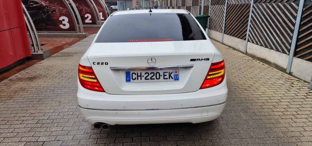 Mercedes Benz C220 2.2D 170Cp 2012 pachet AMG