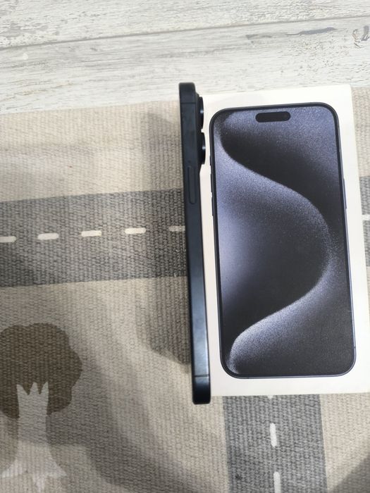 Vând s-au schimb iPhone 15 Pro Max 5G Blue Titanium 1TB