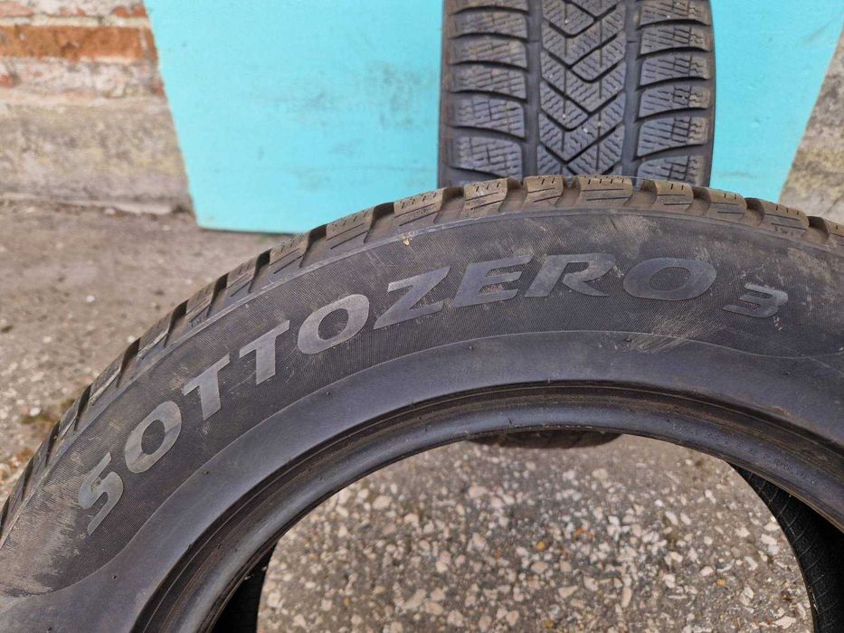 2 Pirelli R17 225/60 Зимни гуми  DOT2718