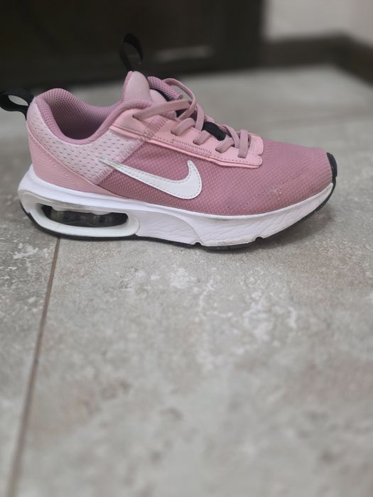 Маратонки Nike Airmax