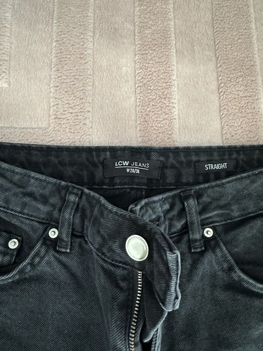 Дънки с камъни