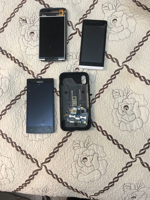 Телефоны для починки на запчасти