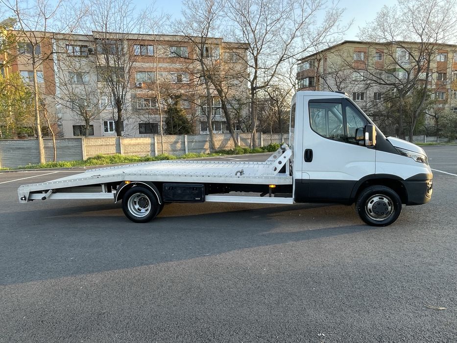 Autoplatforma  Iveco daily