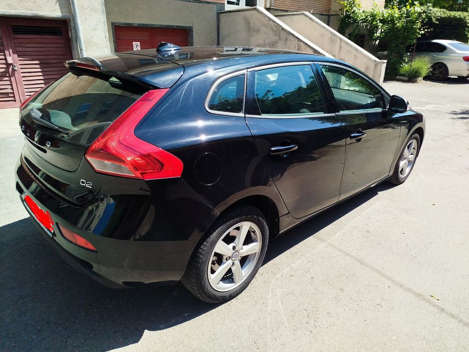 VOLVO V40 2016 — imagine 3