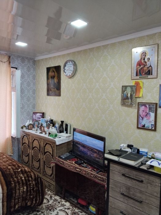 Дукент. 1/3/3 . Продам квартиру в Ангрене.