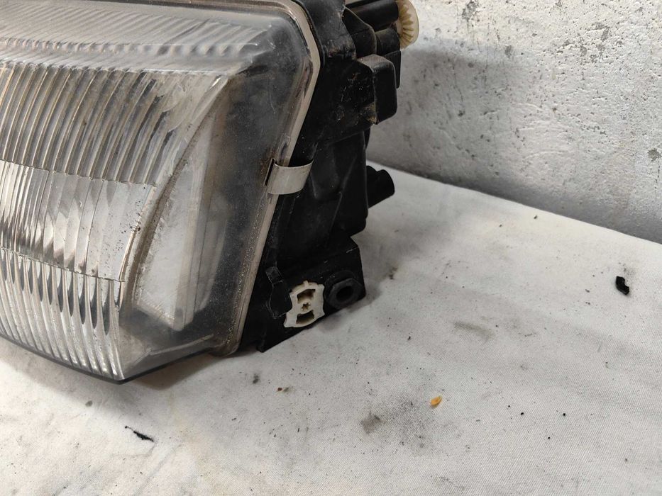 Оригинален фар Vw Passat B5