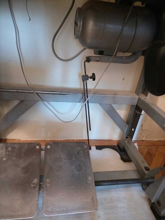 Шевна машина професионална с плот в гр.Русе