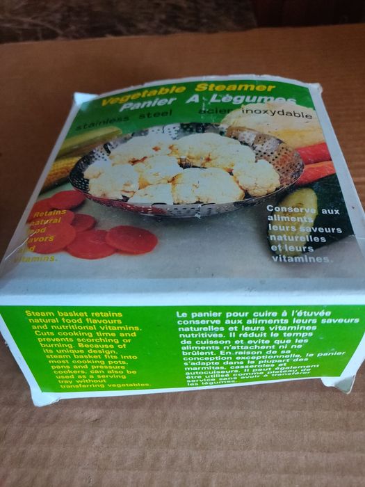 Dispozitiv pt.legume la abur și Razatoare magica