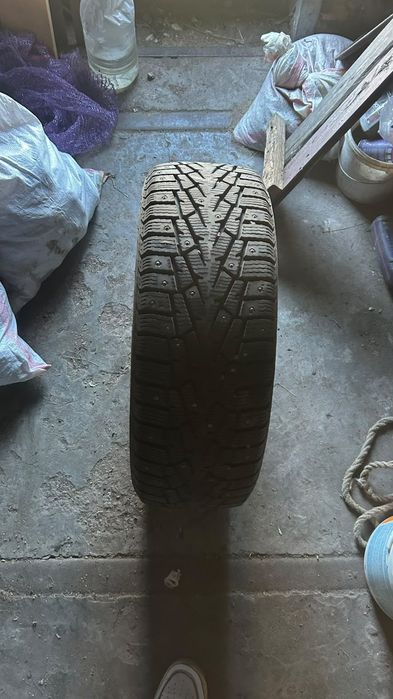 Продам зимнюю резину