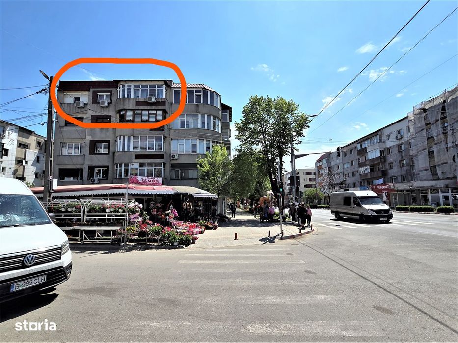 Apartament 3 camere confort 1 decomandat zona ultracentrala Adjud