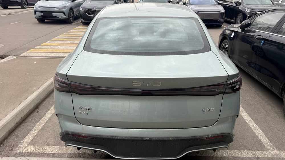 Byd Seal 06 hybrid 2000km zapas hod (nasiyaga savdo qilamiz)