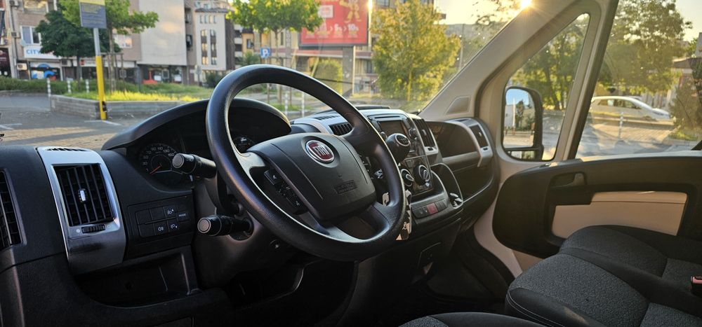 Бус под наем 30 евро/час