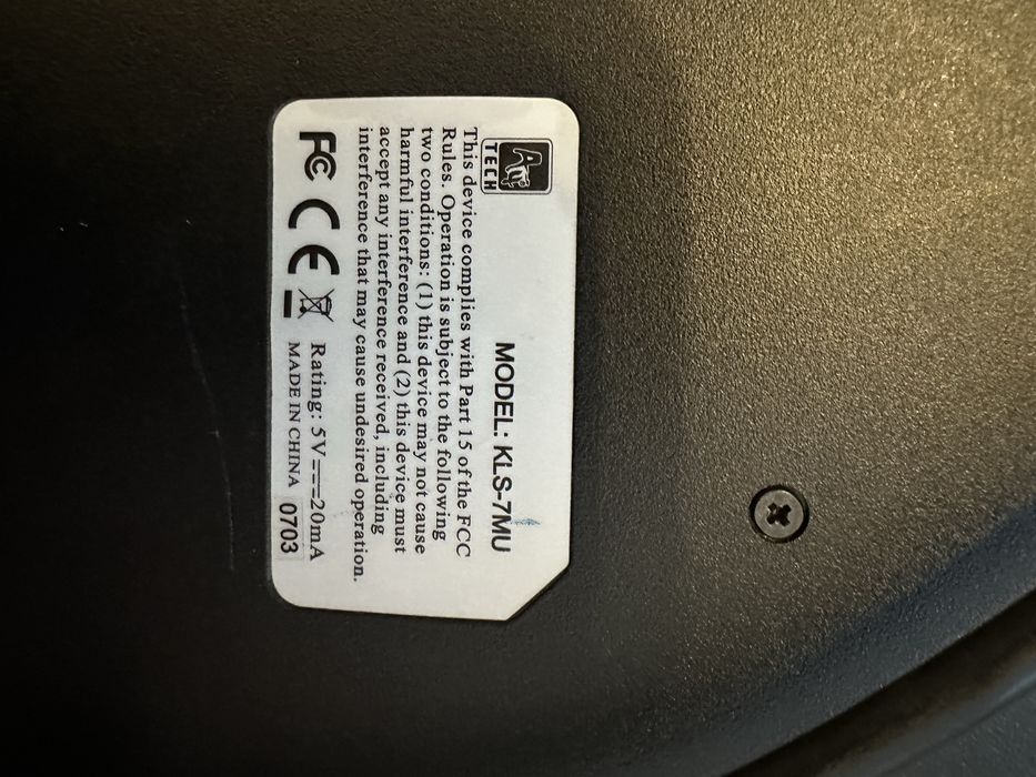 Продам клавиатуру на запчасти