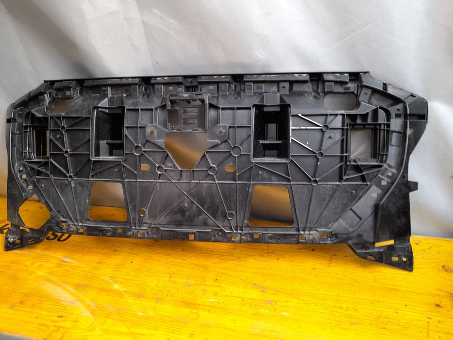 Грил решетка основа панел  Vw E-Tron