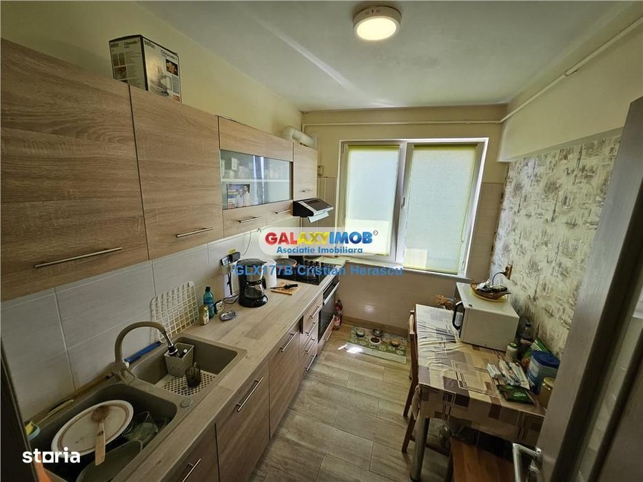 Apartament 3 camere Ion Mihalache 333 Bloc 17