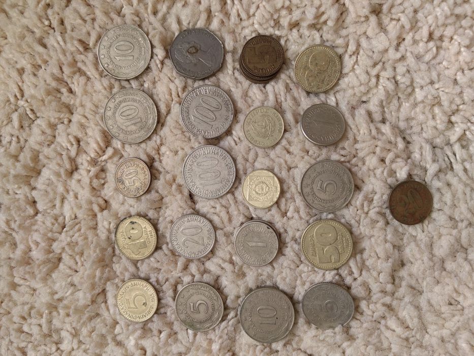 Vând lot de monede și bancnote