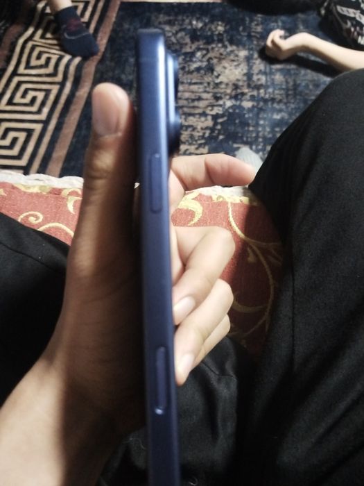 Продам Айфон 17 про макс