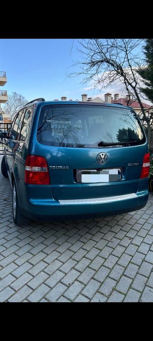 VW Touran 7 МЕСТЕН  2.0TDI много запазен перфектно състояние