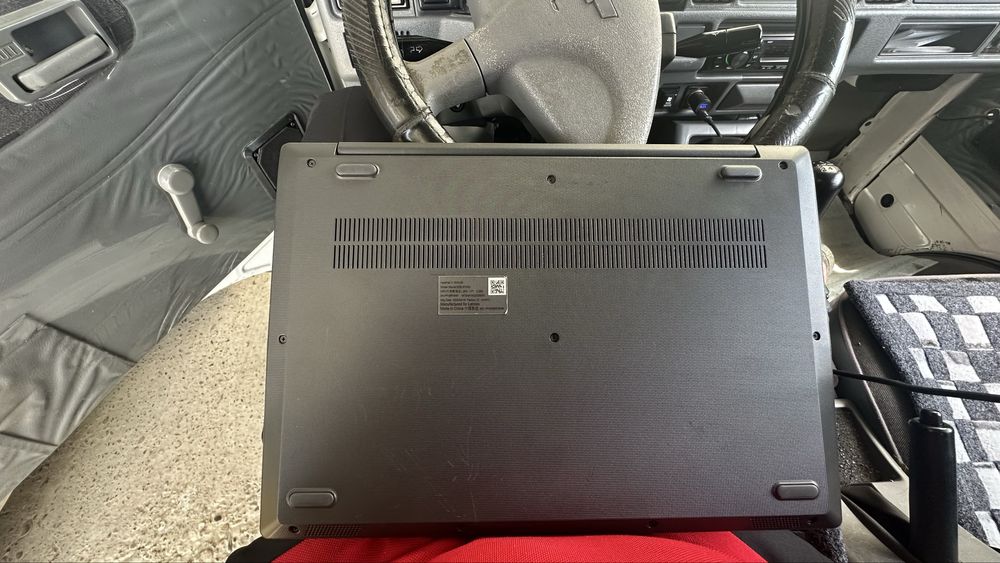 Lenovo noudbook sotiladi